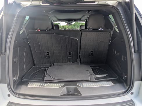 Used 2023 Chevrolet Tahoe RST w/ Luxury Package RWD image 20