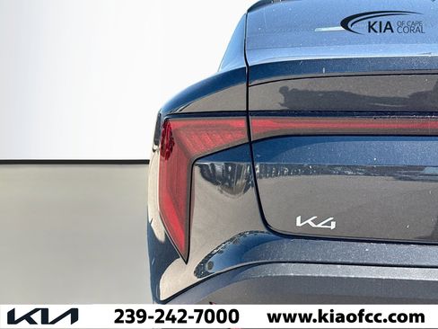 New 2025 Kia K4 LXS image 10