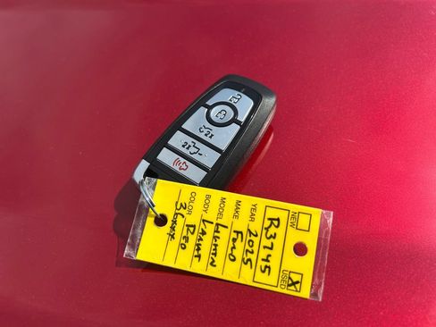 Used 2025 Ford F150 Lightning Lariat AWD/4WD image 33