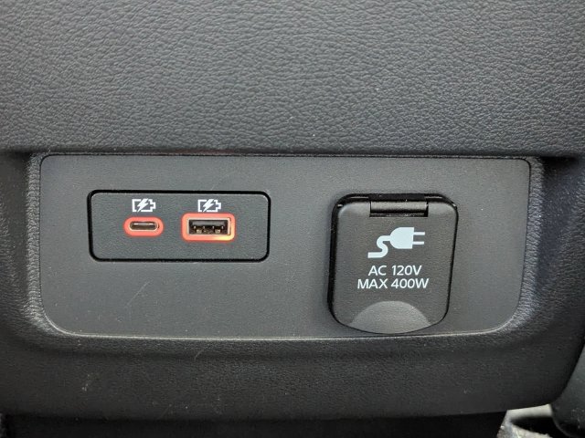 Used 2022 Nissan Frontier SV RWD image 15