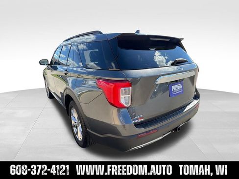 Used 2020 Ford Explorer XLT w/ Equipment Group 202A AWD/4WD image 3