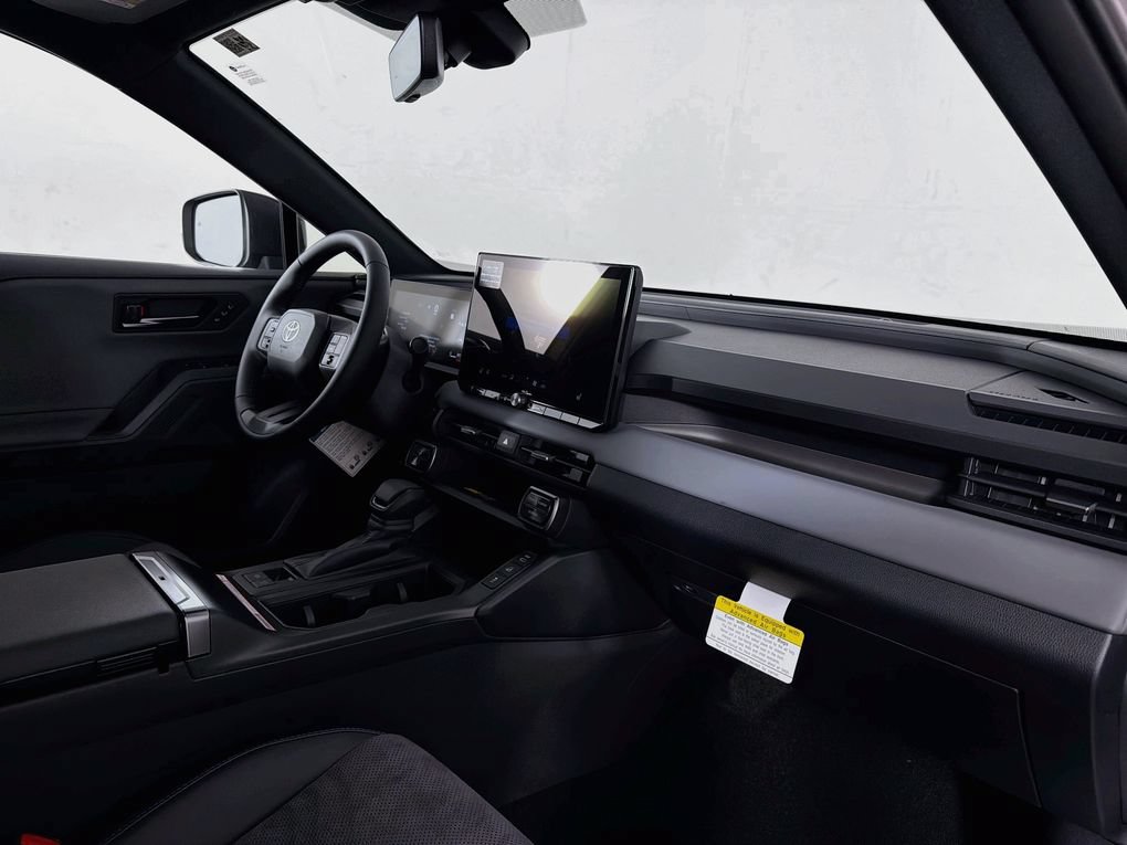 New 2026 Toyota RAV4 XSE AWD/4WD image 30
