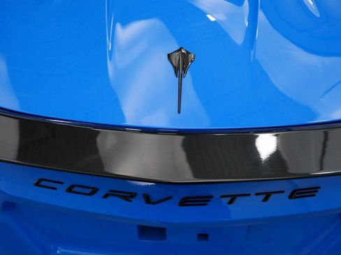 Used 2023 Chevrolet Corvette Stingray Premium Conv w/ Z51 Performance Package image 39