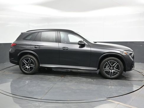 New 2025 Mercedes-Benz GLC 300 GLC 300 image 3