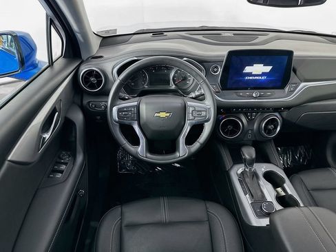 Used 2024 Chevrolet Blazer LT FWD image 29