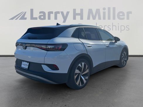 Used 2021 Volkswagen ID.4 Pro S image 5