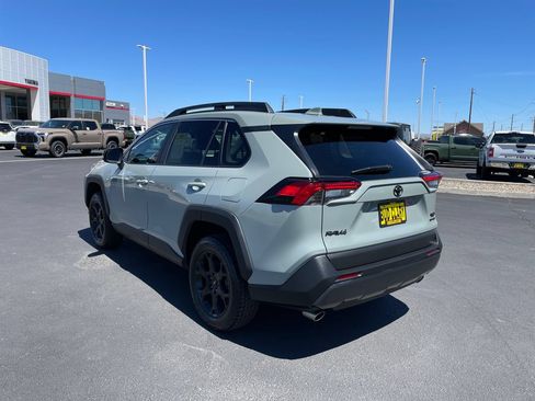 Certified 2021 Toyota RAV4 TRD Off-Road w/ TRD Off-Road Weather Package AWD/4WD image 5
