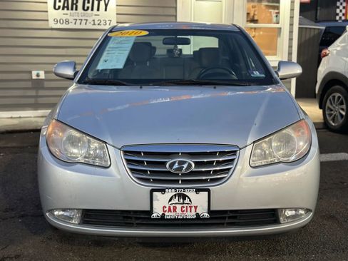 Used 2010 Hyundai Elantra SE image 2