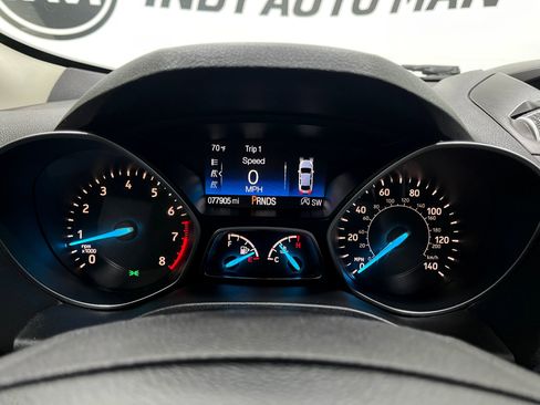 Used 2018 Ford Escape SE FWD image 21
