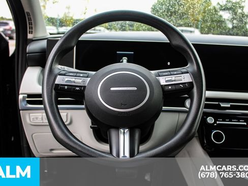 Used 2025 Hyundai Tucson SEL FWD image 24