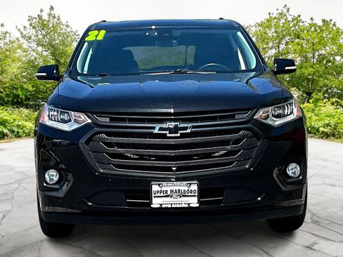 Used 2021 Chevrolet Traverse Premier w/ Redline Edition FWD image 3