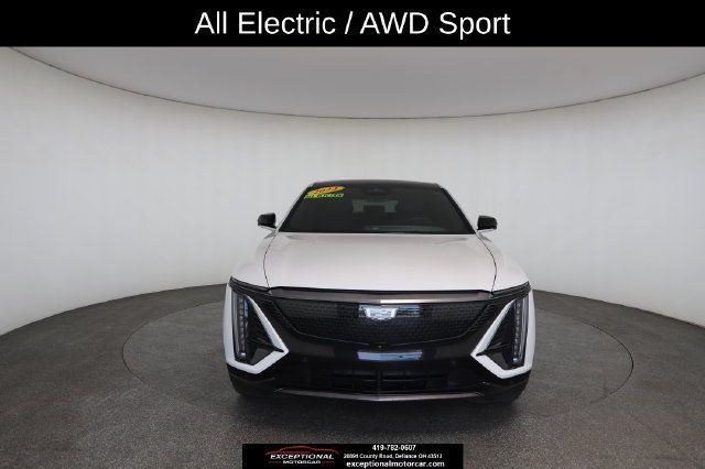 Used 2024 Cadillac Lyriq Sport w/ LPO, Floor Liner Package AWD/4WD image 31