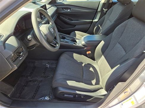 Certified 2023 Honda Accord EX image 13