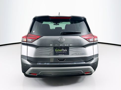 Used 2023 Nissan Rogue SV AWD/4WD image 5