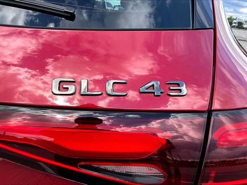 Used 2024 Mercedes-Benz GLC 43 AMG 4MATIC image 31