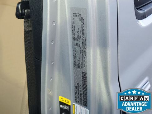 Used 2023 Jeep Gladiator Sport image 50