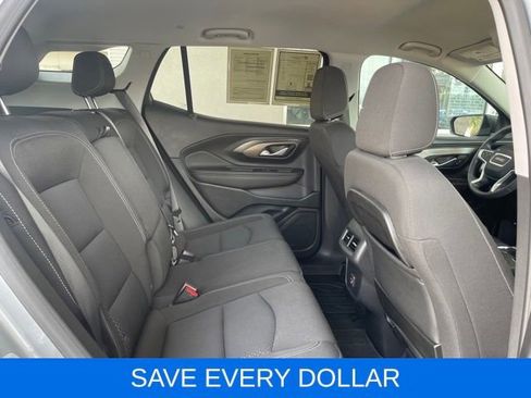 Used 2023 GMC Terrain SLE w/ Driver Convenience Package FWD image 24