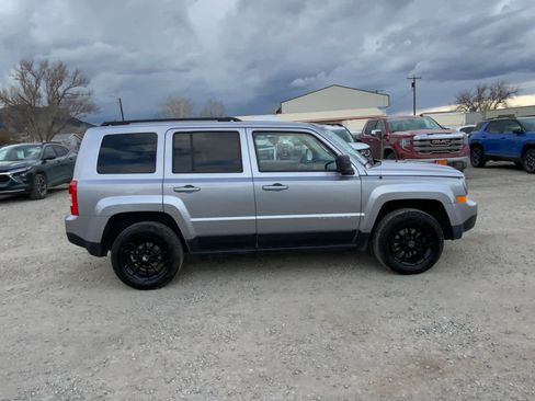 Used 2016 Jeep Patriot Sport w/ Power Value Group image 6