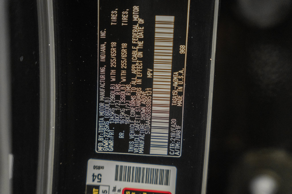 Used 2025 Toyota Grand Highlander AWD image 36