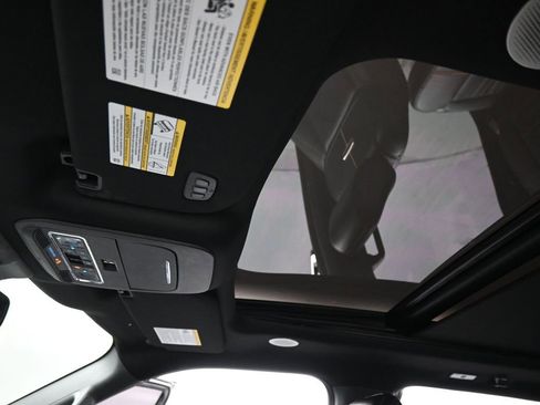 Used 2022 Ford F150 Platinum w/ Equipment Group 701A High image 21