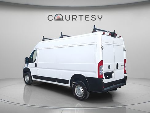 Used 2023 RAM ProMaster 2500 w/ Interior LED Lighting Group FWD image 5