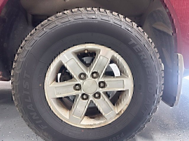 Used 2004 Nissan Titan XE w/ (PRF) Preferred Pkg RWD image 9