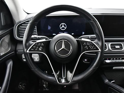 Used 2024 Mercedes-Benz GLE 450e 4MATIC image 9