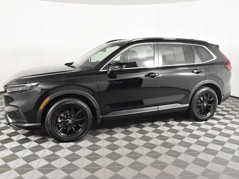 Used 2025 Honda CR-V Sport image 9