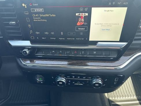 New 2024 GMC Sierra 1500 Elevation image 27