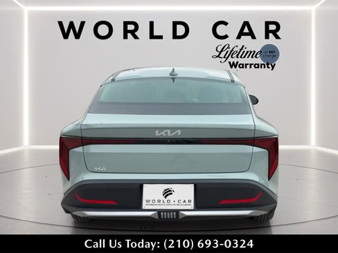 New 2025 Kia K4 LXS image 6