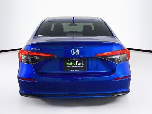 Used 2022 Honda Civic EX image 7