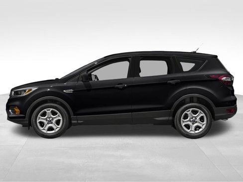 Used 2018 Ford Escape SE w/ SE Sport Appearance Package image 3