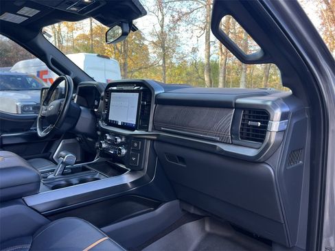 Certified 2022 Ford F150 Platinum w/ Equipment Group 701A High image 12