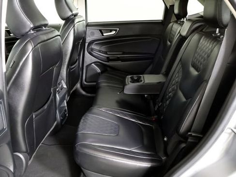 Used 2024 Ford Edge Titanium AWD/4WD image 18