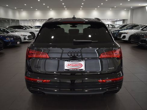 Used 2022 Audi Q5 2.0T Premium Plus w/ Premium Plus Package AWD/4WD image 6