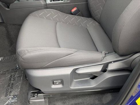 New 2025 Toyota Tacoma SR5 image 4