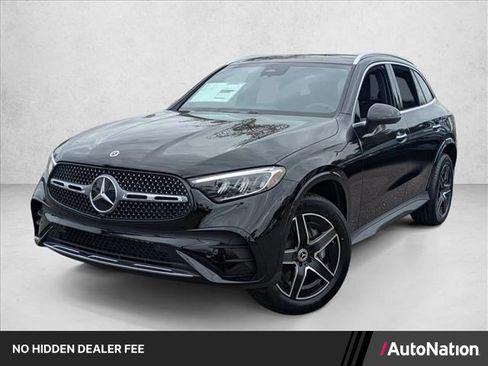 Used 2026 Mercedes-Benz GLC 300 image 1