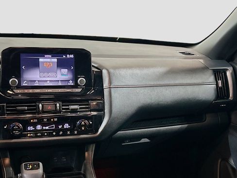 Used 2024 Nissan Pathfinder Rock Creek AWD/4WD image 20