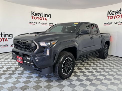 Certified 2025 Toyota Tacoma TRD Sport AWD/4WD image 10