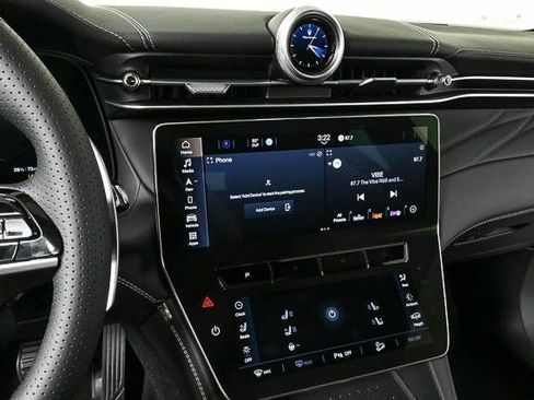 New 2025 Maserati Grecale Folgore AWD/4WD image 13
