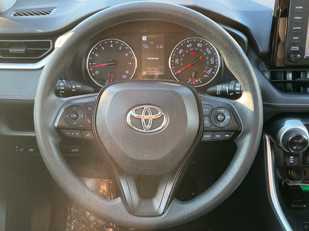 Used 2019 Toyota RAV4 XLE w/ Convenience Package FWD image 14