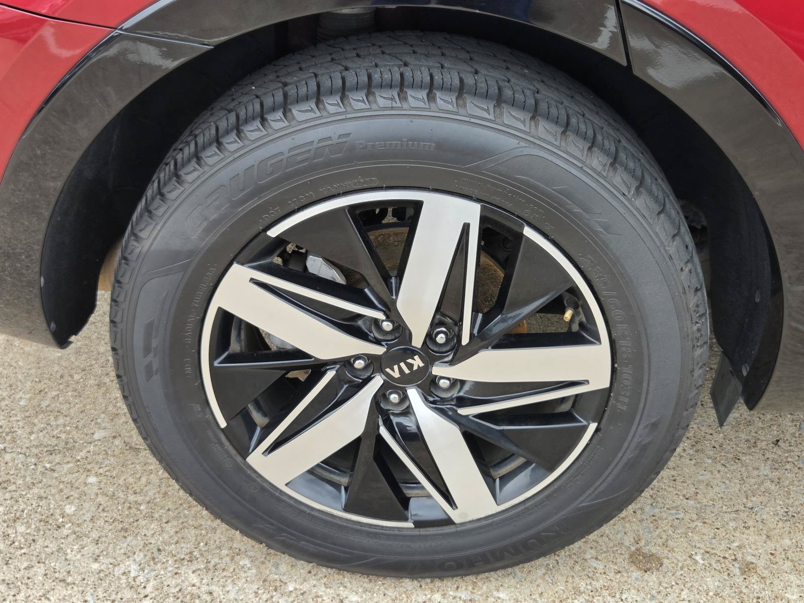Used 2021 Kia Sorento S w/ Panoramic Sunroof Package FWD image 5