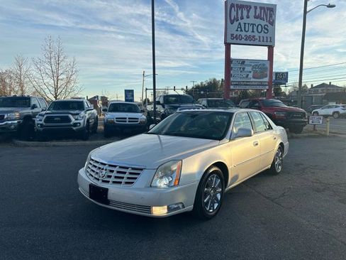 Used 2011 Cadillac DTS Premium w/ Driver Awareness Package image 9