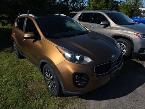 Used 2017 Kia Sportage EX w/ EX Technology Package AWD/4WD image 1