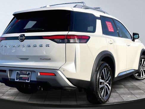 Certified 2024 Nissan Pathfinder Platinum w/ Cargo Package image 14