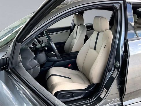 Used 2021 Honda Civic EX image 18