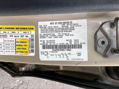 Used 2019 Ford Fusion SEL FWD image 31