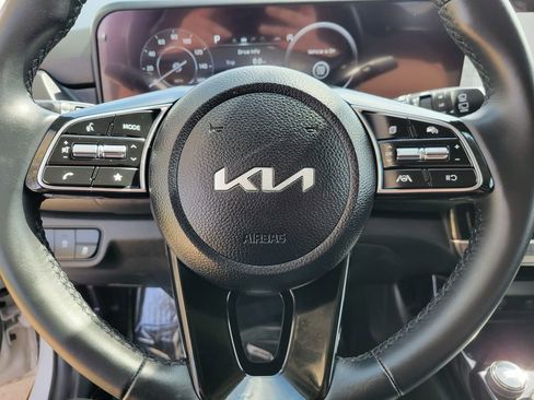 Used 2024 Kia Seltos EX AWD/4WD image 29