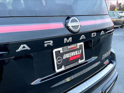 New 2025 Nissan Armada Platinum Reserve image 12