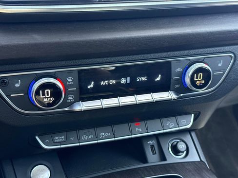 Certified 2023 Audi Q5 Premium w/ Convenience Package AWD/4WD image 24